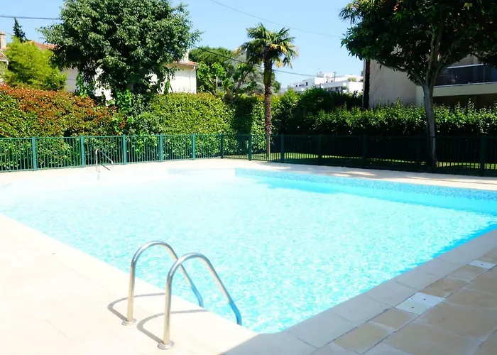 Eden Cap By Interhome * Antibes