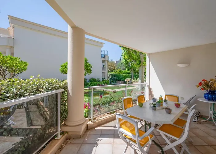 Eden Cap By Interhome *